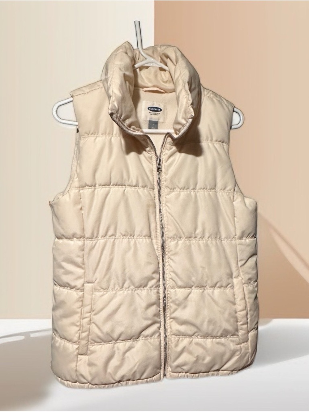 Old Navy Cream Quilted Puffer Vest